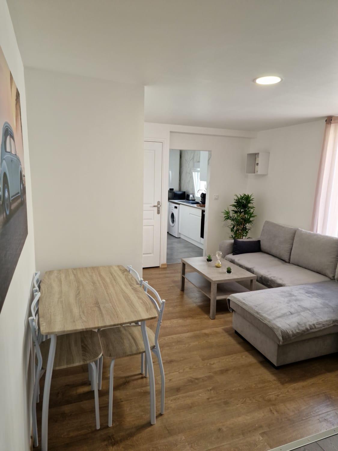 Appartement Hyper Centre Cosy Avec Balcon Châteaudun Exteriér fotografie